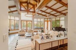 Spruce Lodge at Smuggler Mountain - Image 3