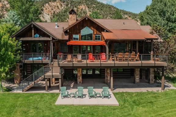 Larkspur Lodge at Cerise Ranch - Image 1